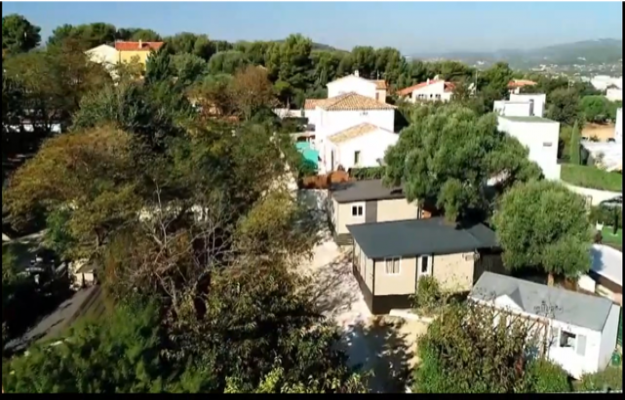 A VENDRE CAMPING BANDE CÔTIÈRE DANS LE VAR
